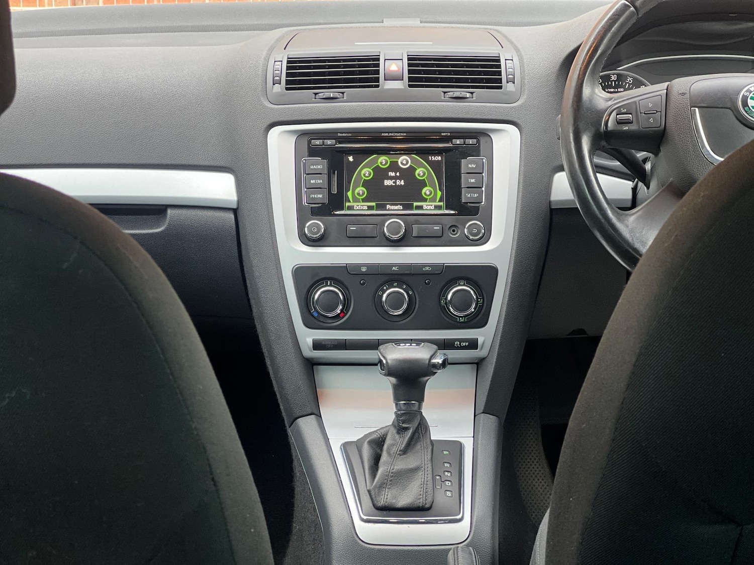 Used Skoda Octavia 2012 for sale - 76361198: Photo 12