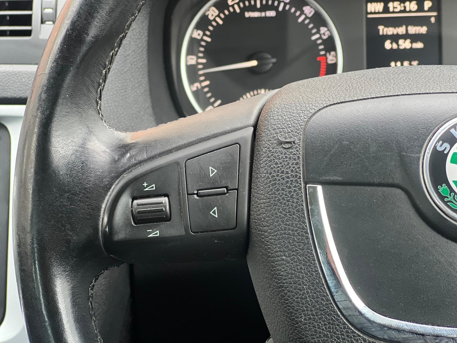 Used Skoda Octavia 2012 for sale - 76361198: Photo 37