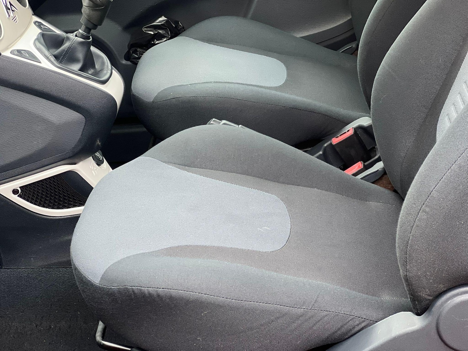 Used Ford Ka 2013 for sale - 76878415: Photo 14