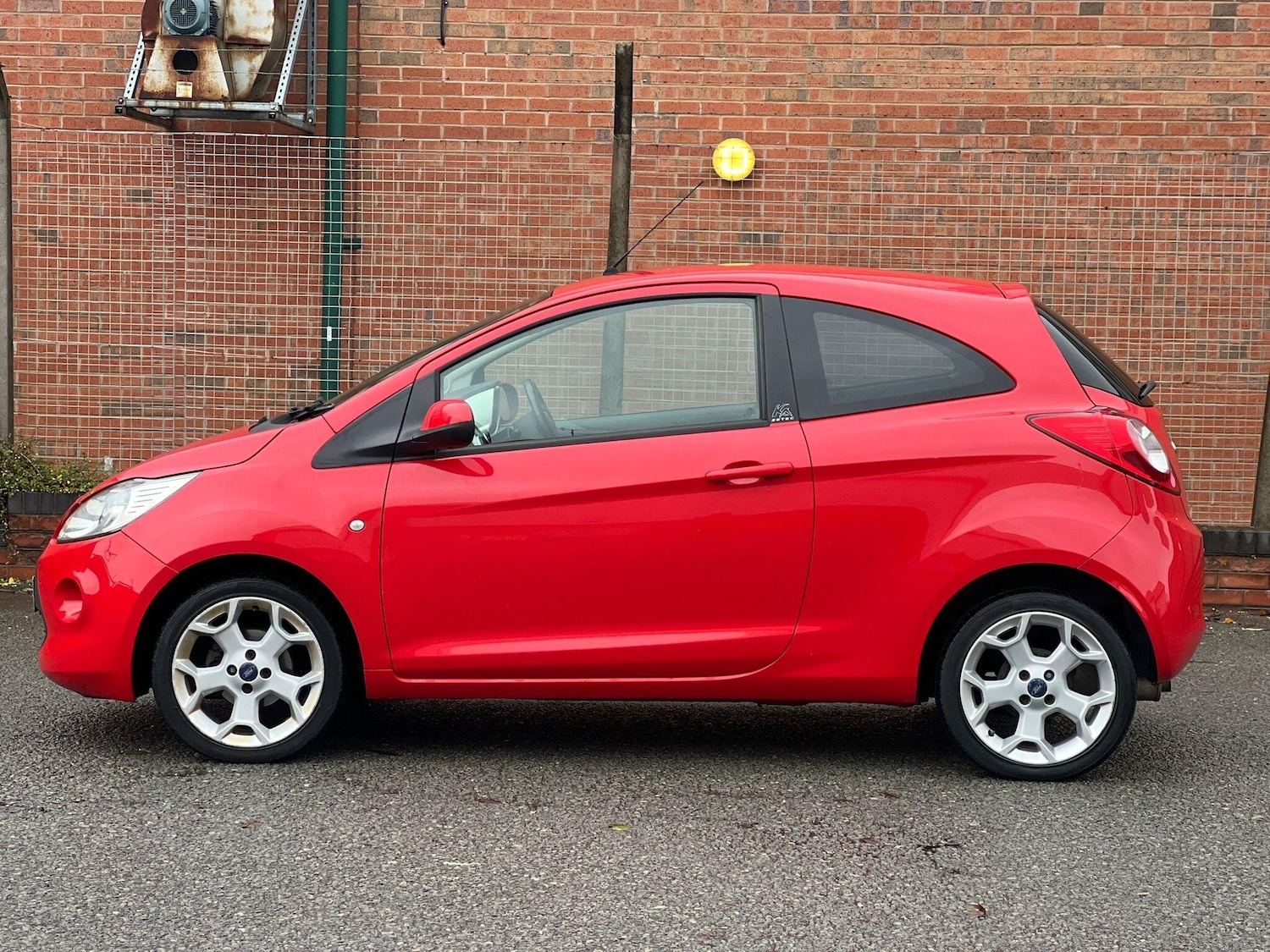 Used Ford Ka 2013 for sale - 76878415: Photo 7