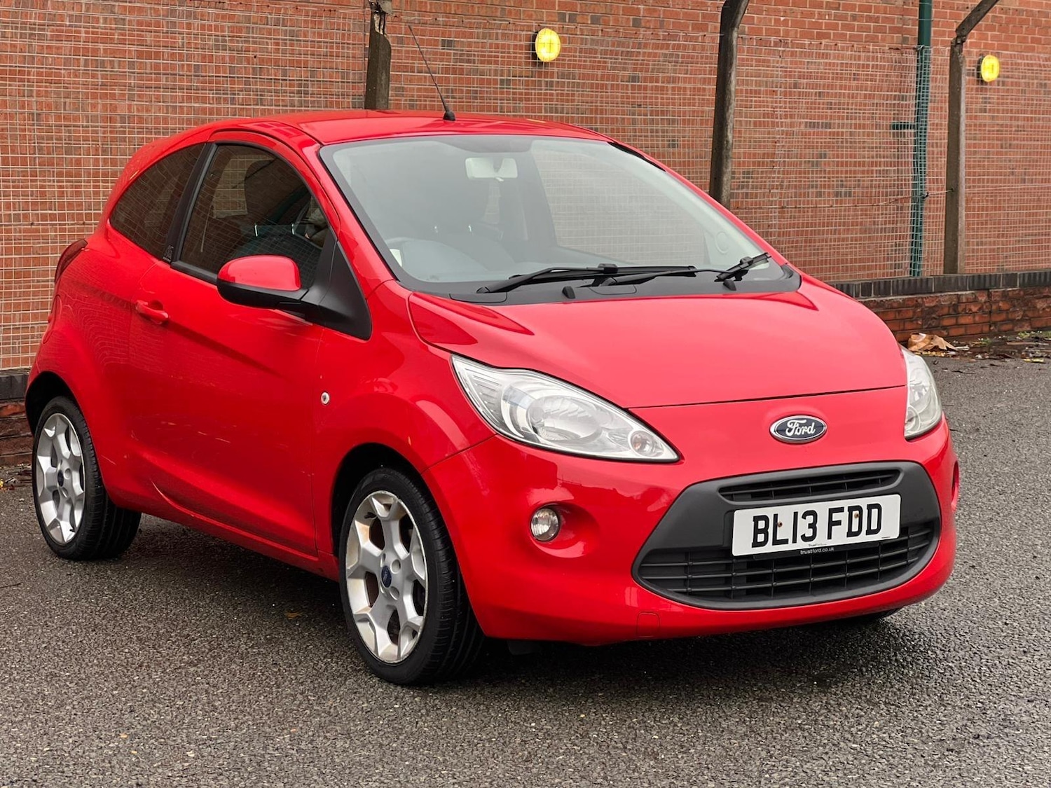 Used Ford Ka 2013 for sale - 76878415: Photo 9