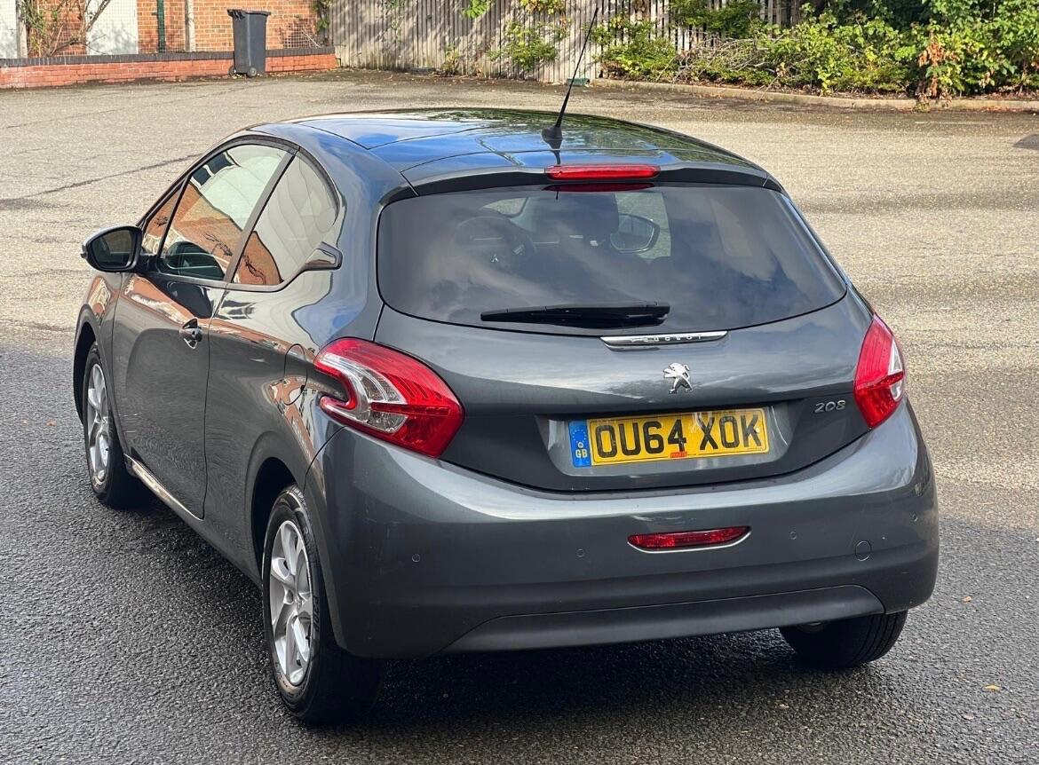 Used Peugeot 208 2014 for sale - 76318244: Photo 27