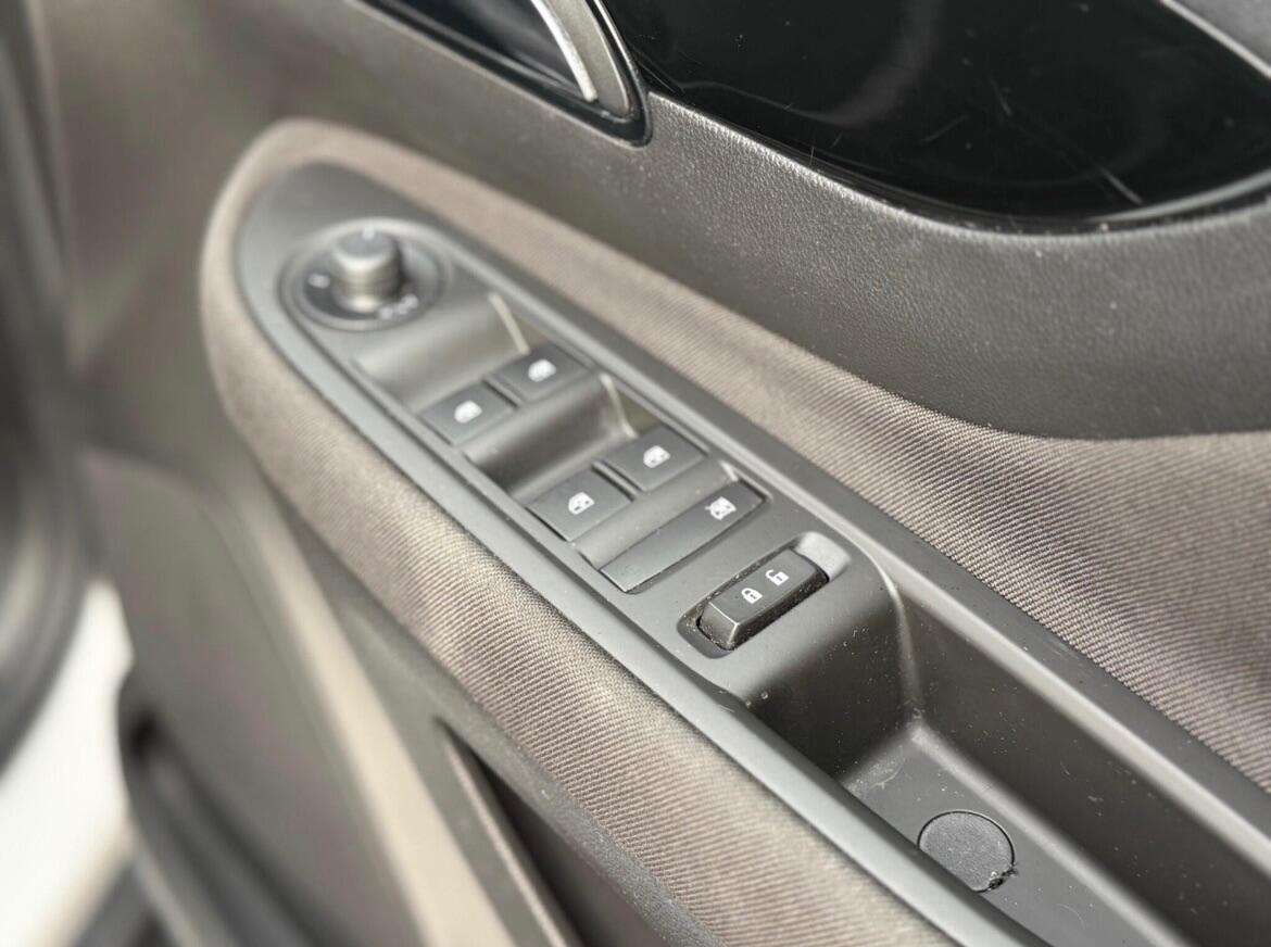 Used Vauxhall Mokka X 2017 for sale - 77091875: Photo 40