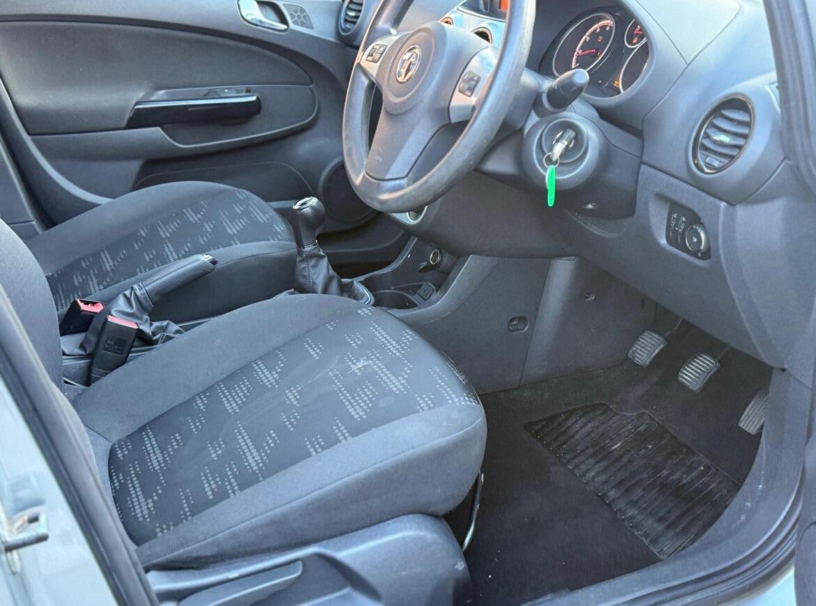 Used Vauxhall Corsa 2014 for sale - 76988747: Photo 32