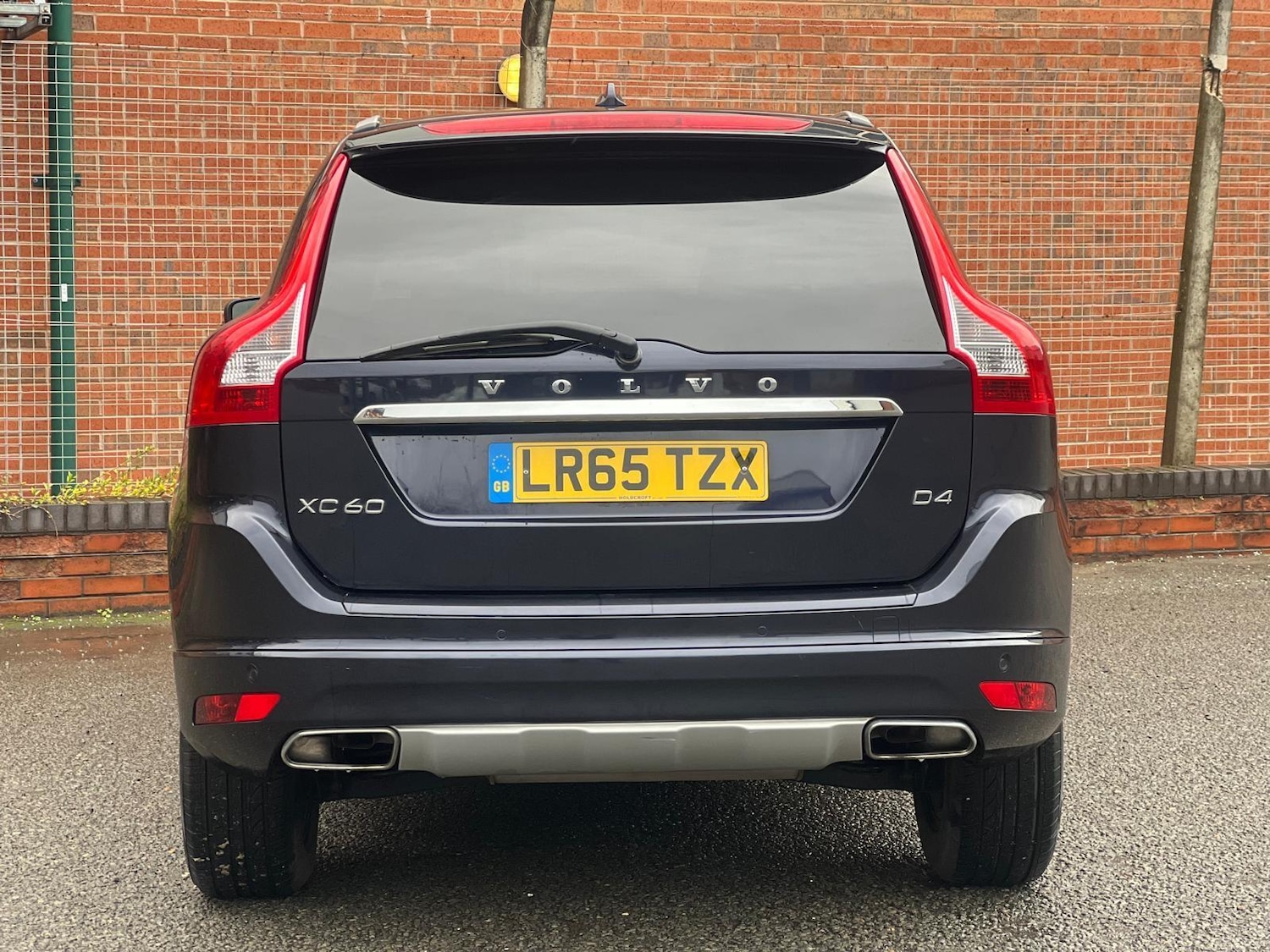 Used Volvo XC60 2015 for sale - 76878382: Photo 8