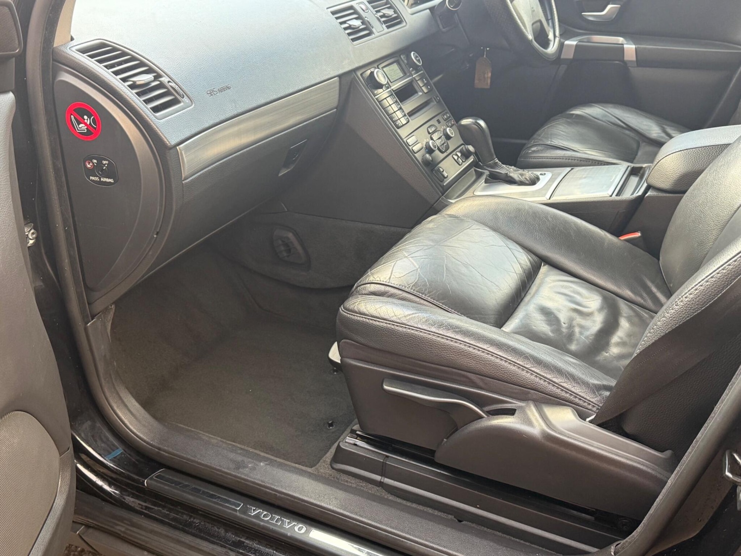 Used Volvo XC90 2011 for sale - 77131527: Photo 34