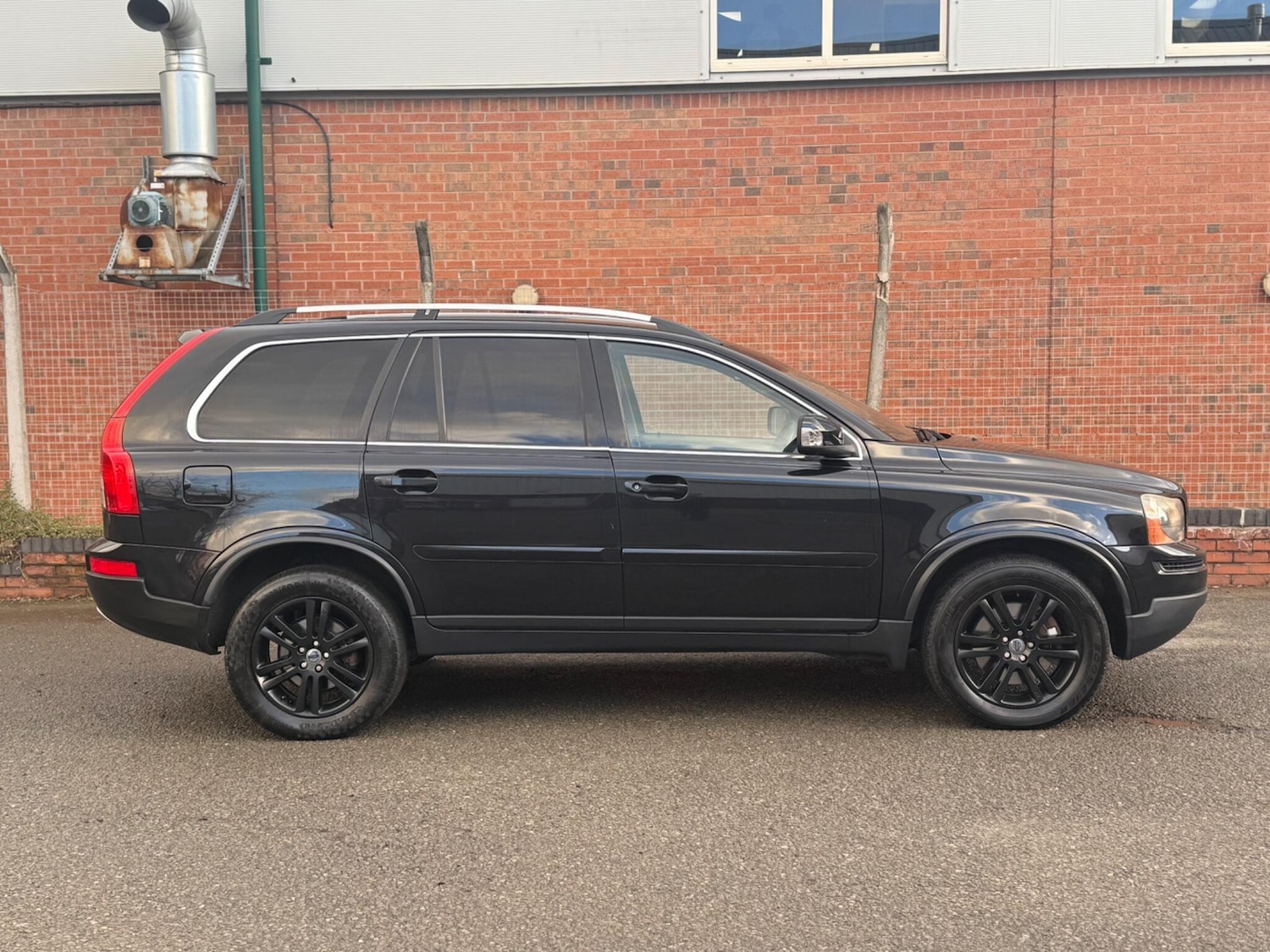 Used Volvo XC90 2011 for sale - 77131527: Photo 5