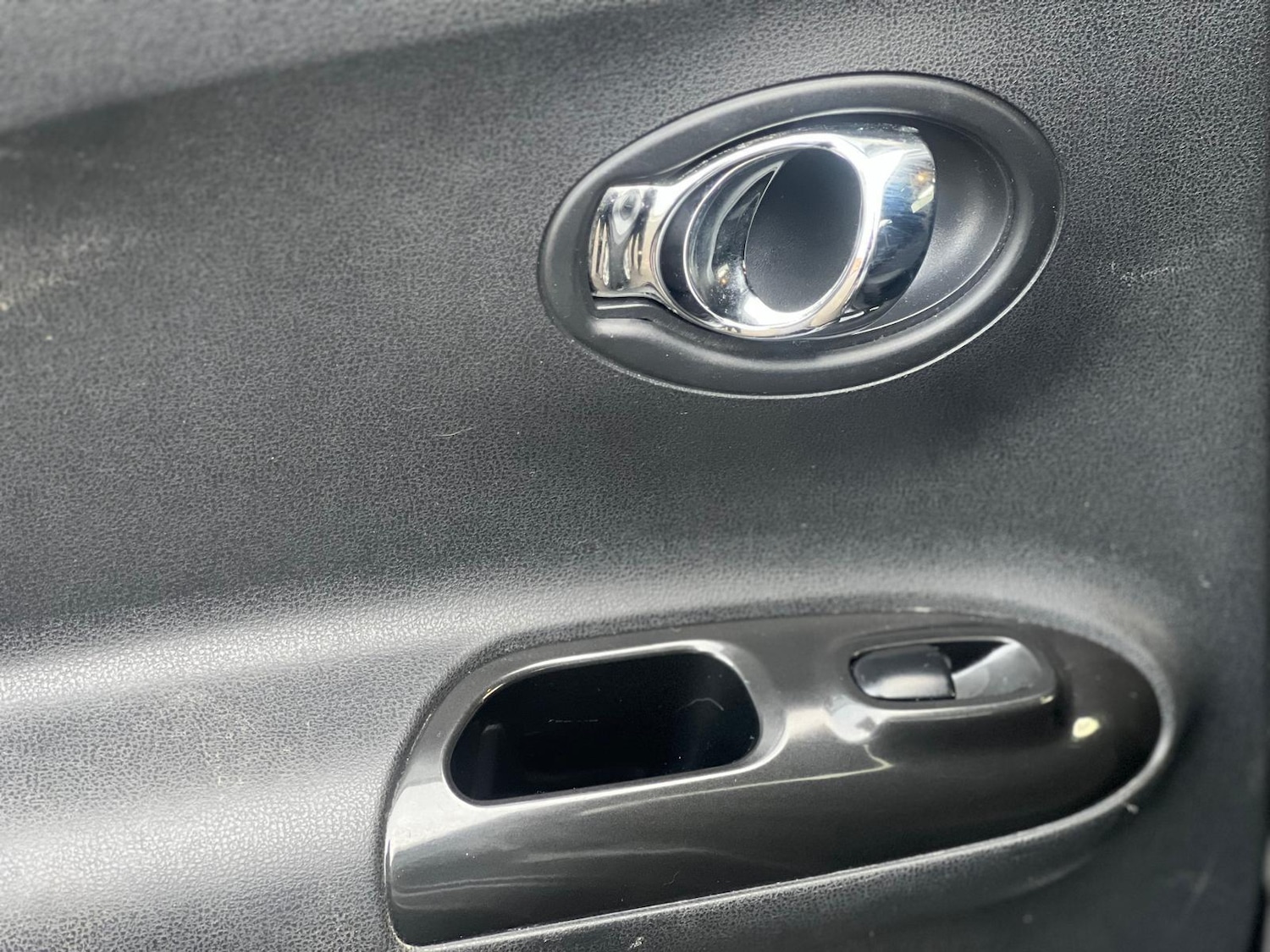 Used Nissan Juke 2015 for sale - 77203034: Photo 36