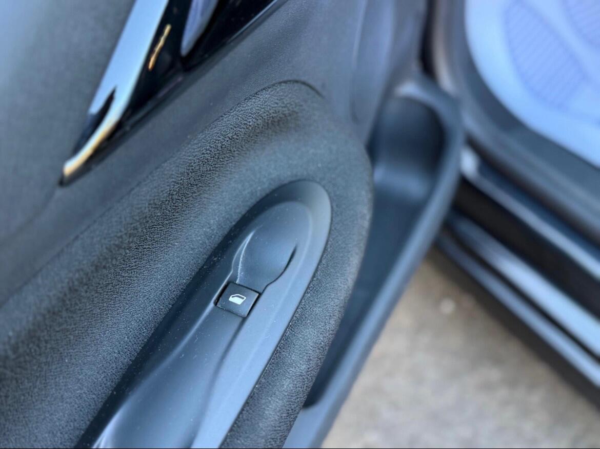 Used DS Automobiles DS 3 2016 for sale - 76878431: Photo 36