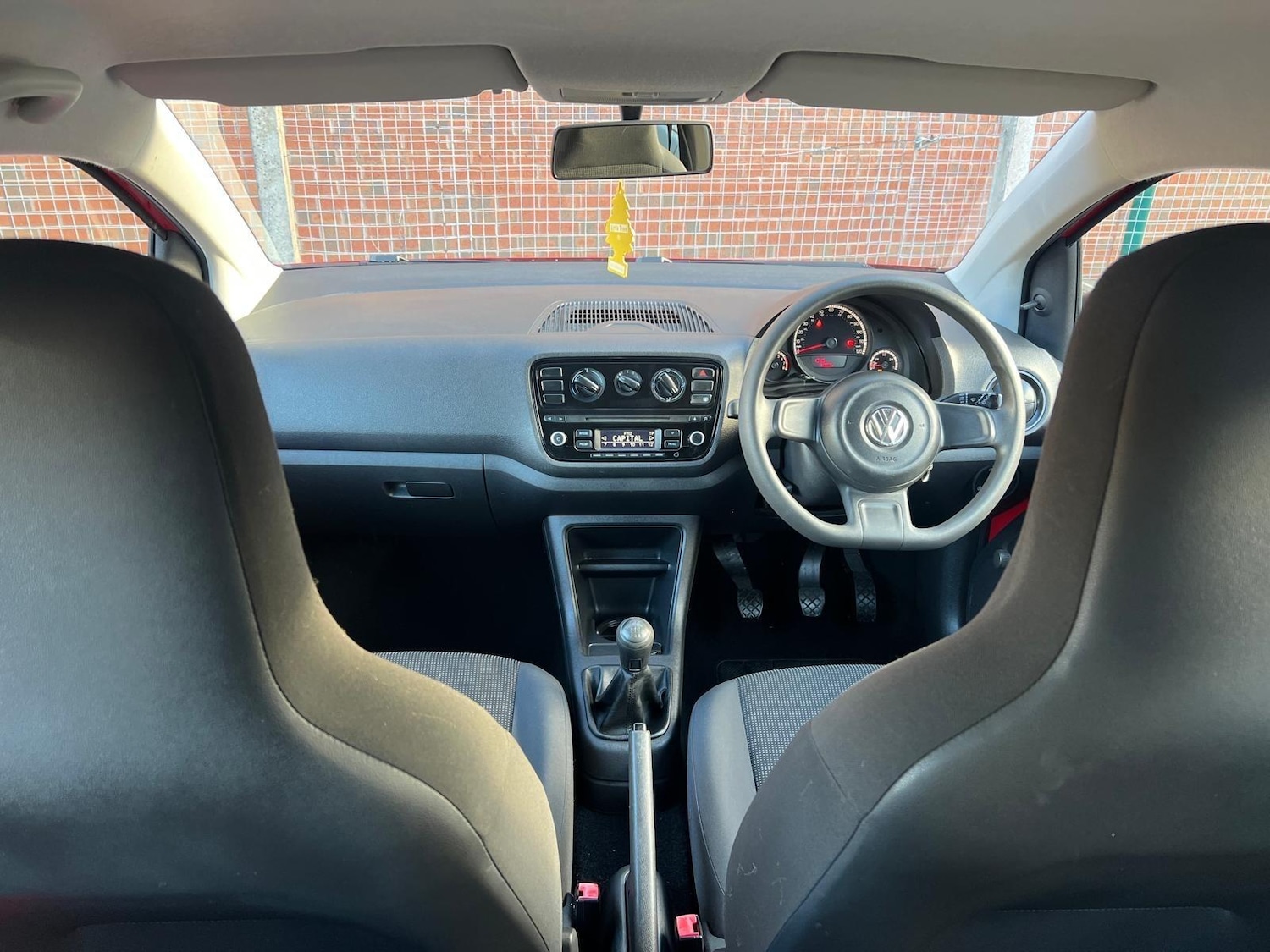 Used Volkswagen up! 2013 for sale - 76878395: Photo 17