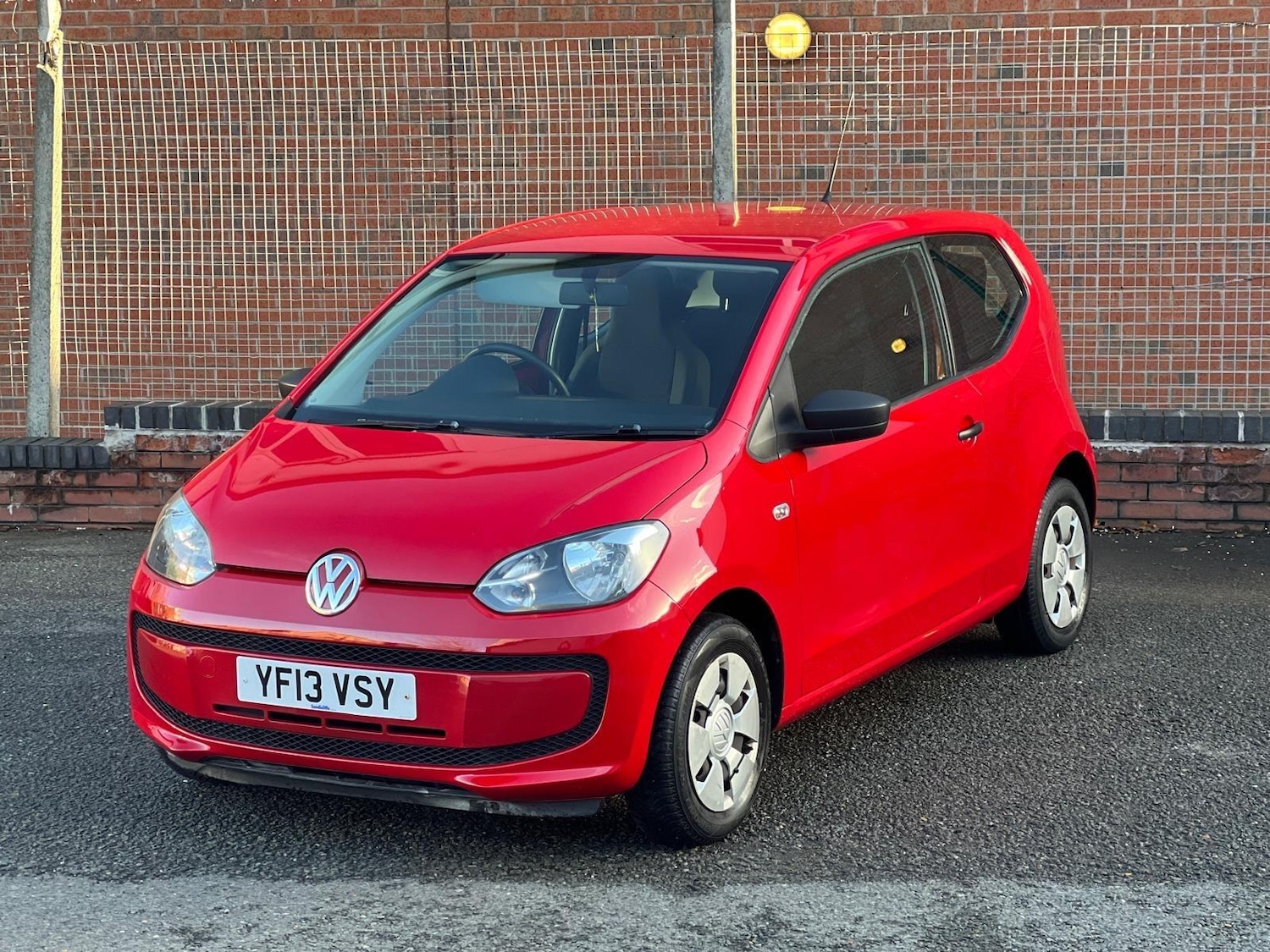 Used Volkswagen up! 2013 for sale - 76878395: Photo 26