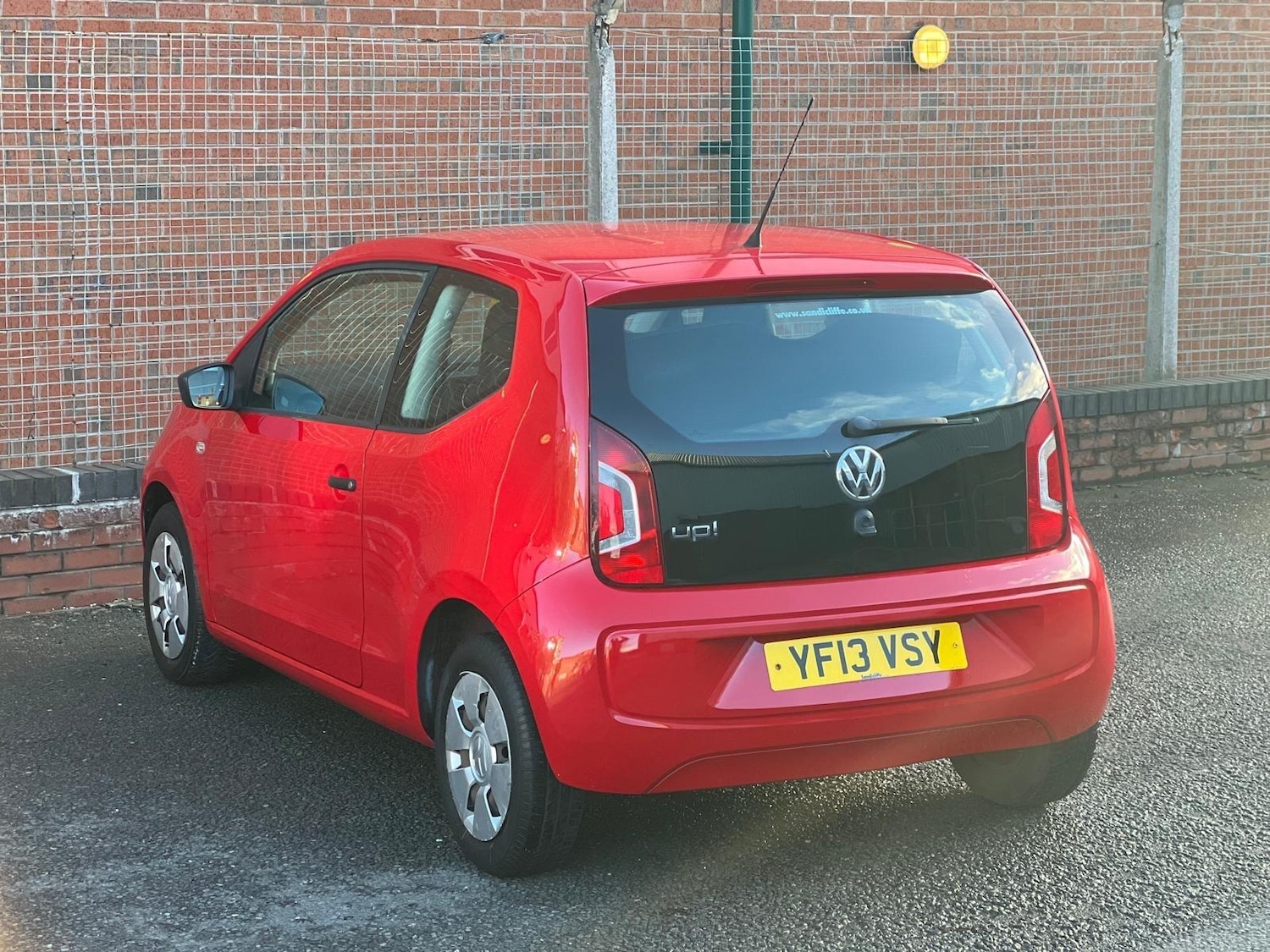 Used Volkswagen up! 2013 for sale - 76878395: Photo 27