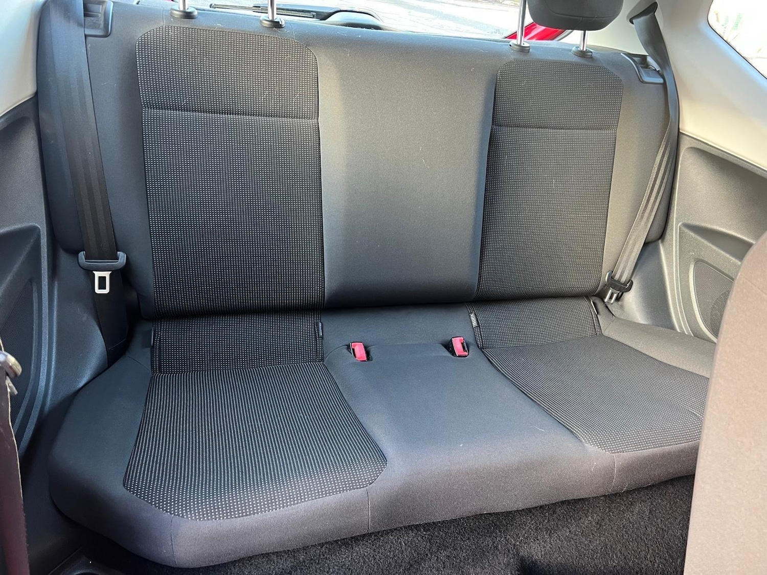 Used Volkswagen up! 2013 for sale - 76878395: Photo 32