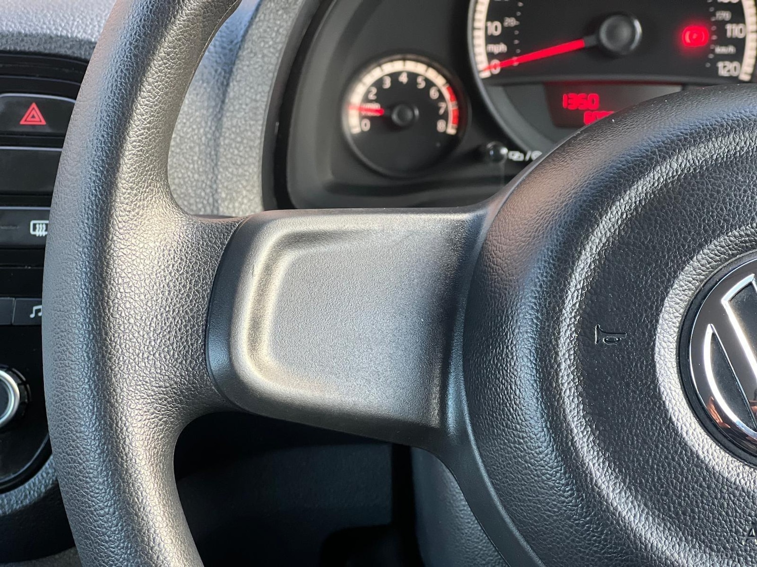 Used Volkswagen up! 2013 for sale - 76878395: Photo 35