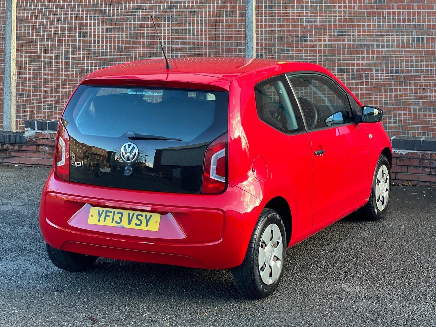 Used Volkswagen up! 2013 for sale - 76878395: Photo 5