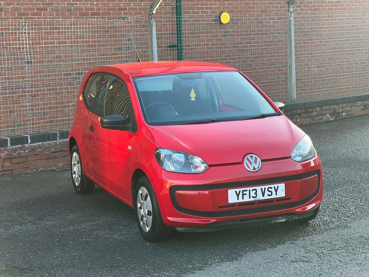 Used Volkswagen up! 2013 for sale - 76878395: Photo 9