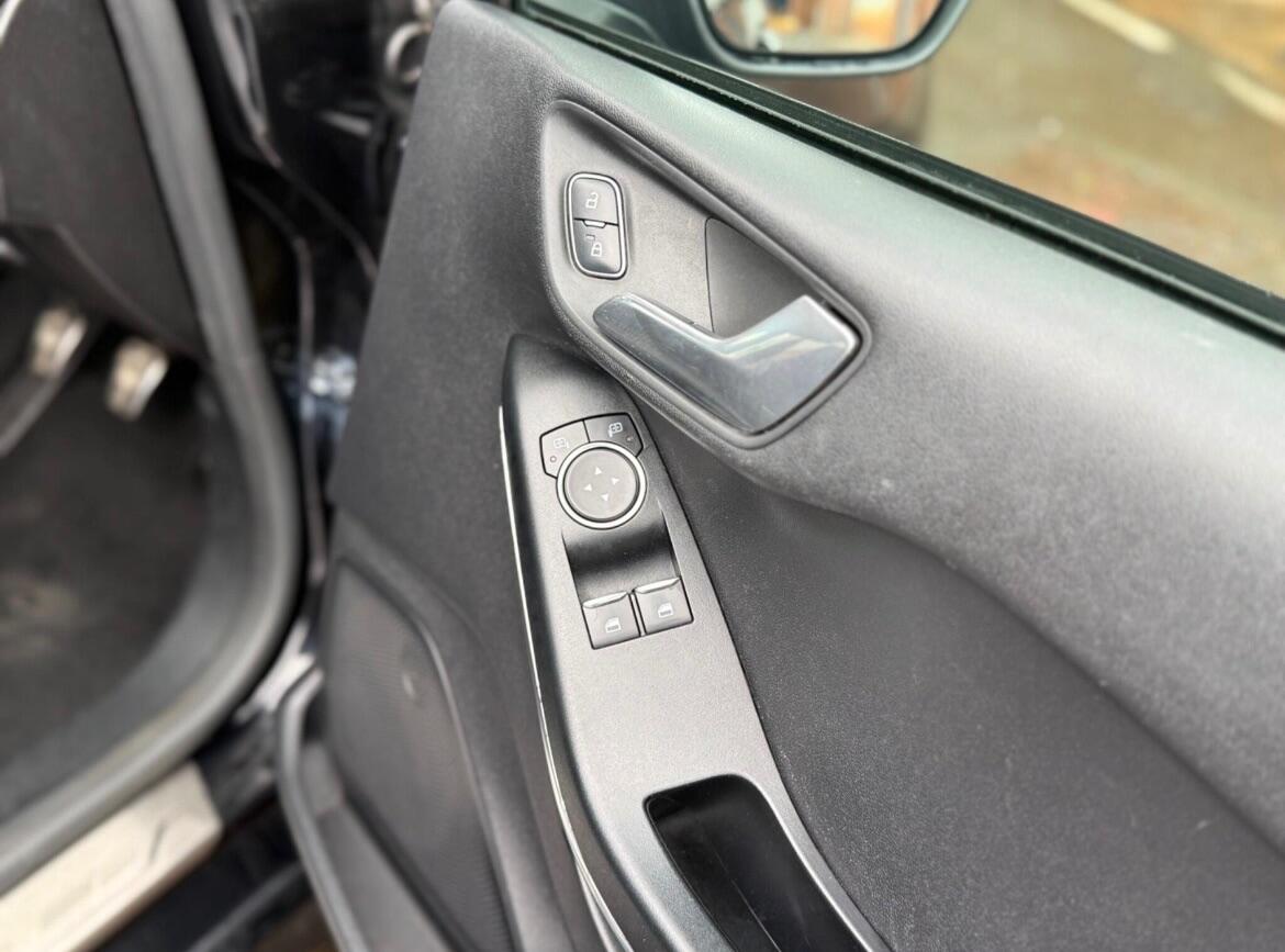 Used Ford Fiesta 2018 for sale - 76878388: Photo 45