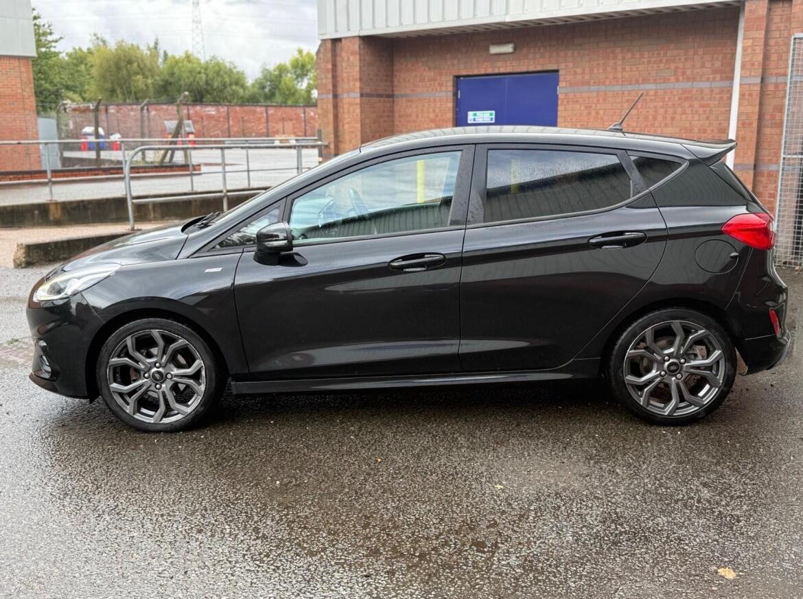 Used Ford Fiesta 2018 for sale - 76878388: Photo 7