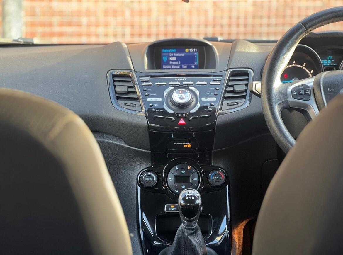 Used Ford Fiesta 2015 for sale - 77067164: Photo 11