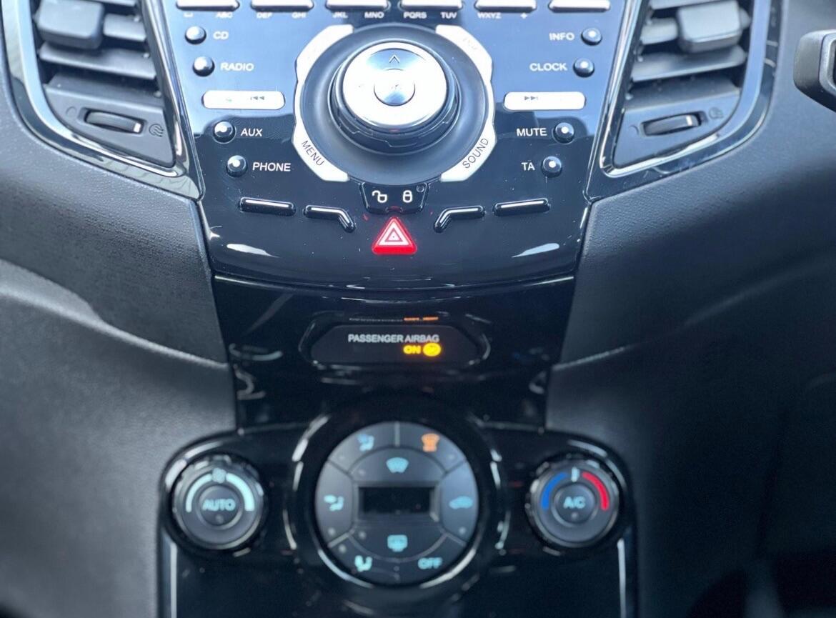 Used Ford Fiesta 2015 for sale - 77067164: Photo 20