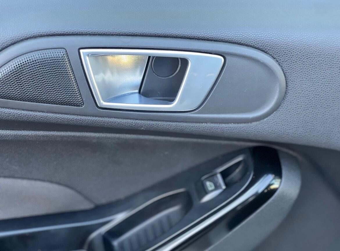 Used Ford Fiesta 2015 for sale - 77067164: Photo 34