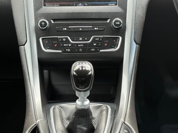 Used Ford Mondeo 2015 for sale - 76001845: Photo 19