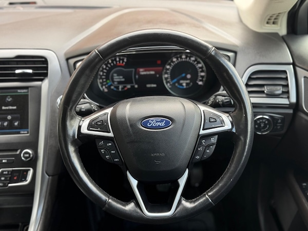 Used Ford Mondeo 2015 for sale - 76001845: Photo 23