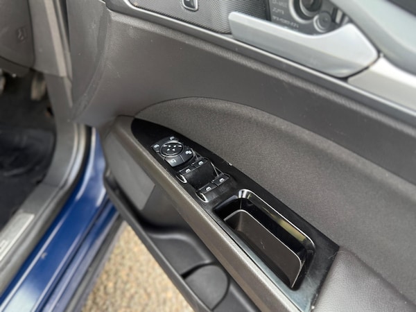 Used Ford Mondeo 2015 for sale - 76001845: Photo 40