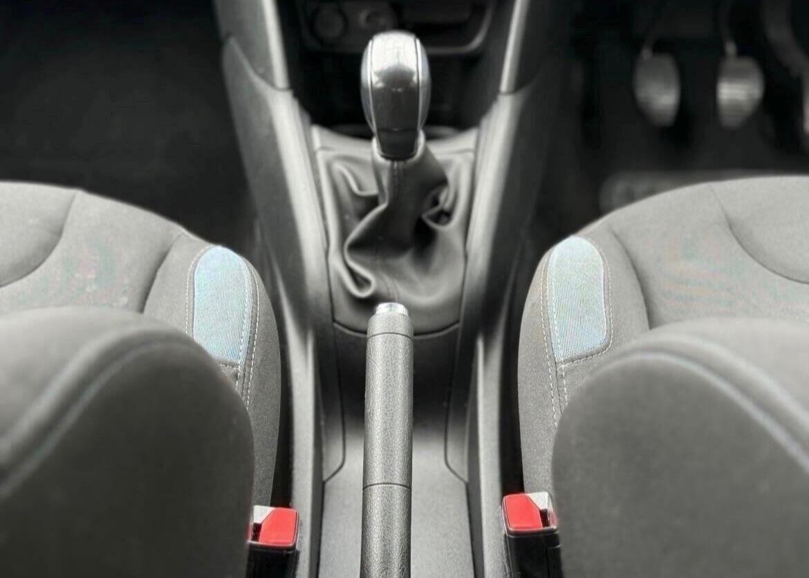 Used Peugeot 208 2012 for sale - 77143231: Photo 21