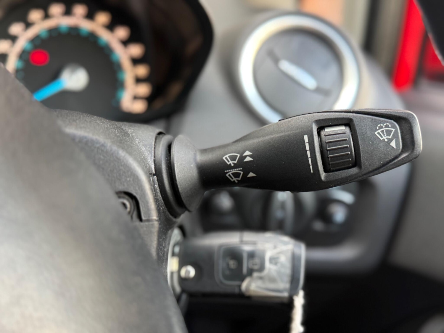 Used Ford Fiesta 2013 for sale - 76878392: Photo 38