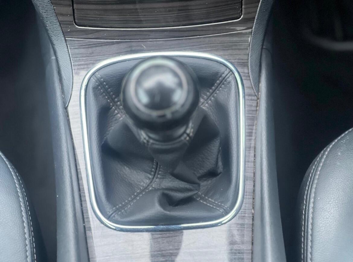 Used Toyota Avensis 2012 for sale - 77215300: Photo 22