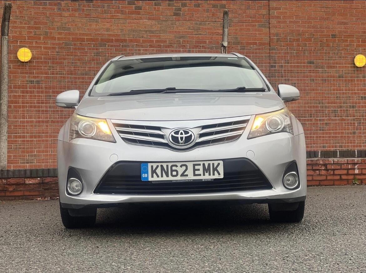 Used Toyota Avensis 2012 for sale - 77215300: Photo 26