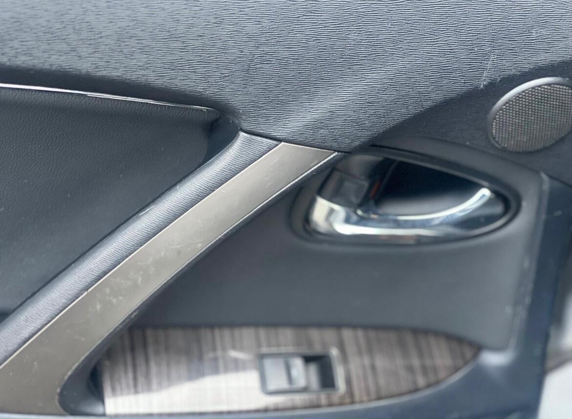 Used Toyota Avensis 2012 for sale - 77215300: Photo 35