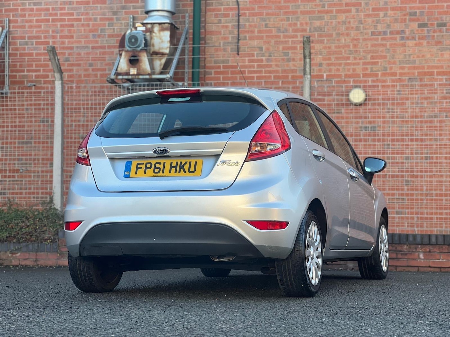 Used Ford Fiesta 2011 for sale - 77091639: Photo 32