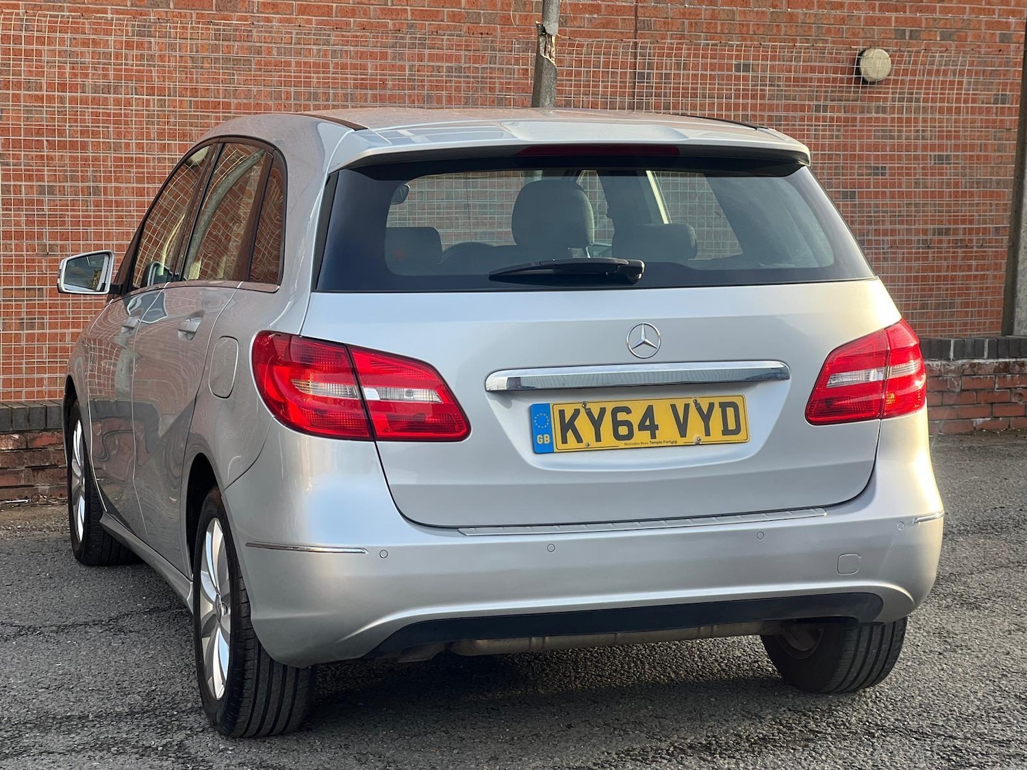 Used Mercedes-Benz B Class for sale - 77267478: Photo 2