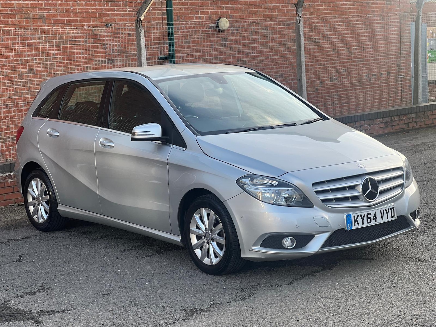 Used Mercedes-Benz B Class for sale - 77267478: Photo 26