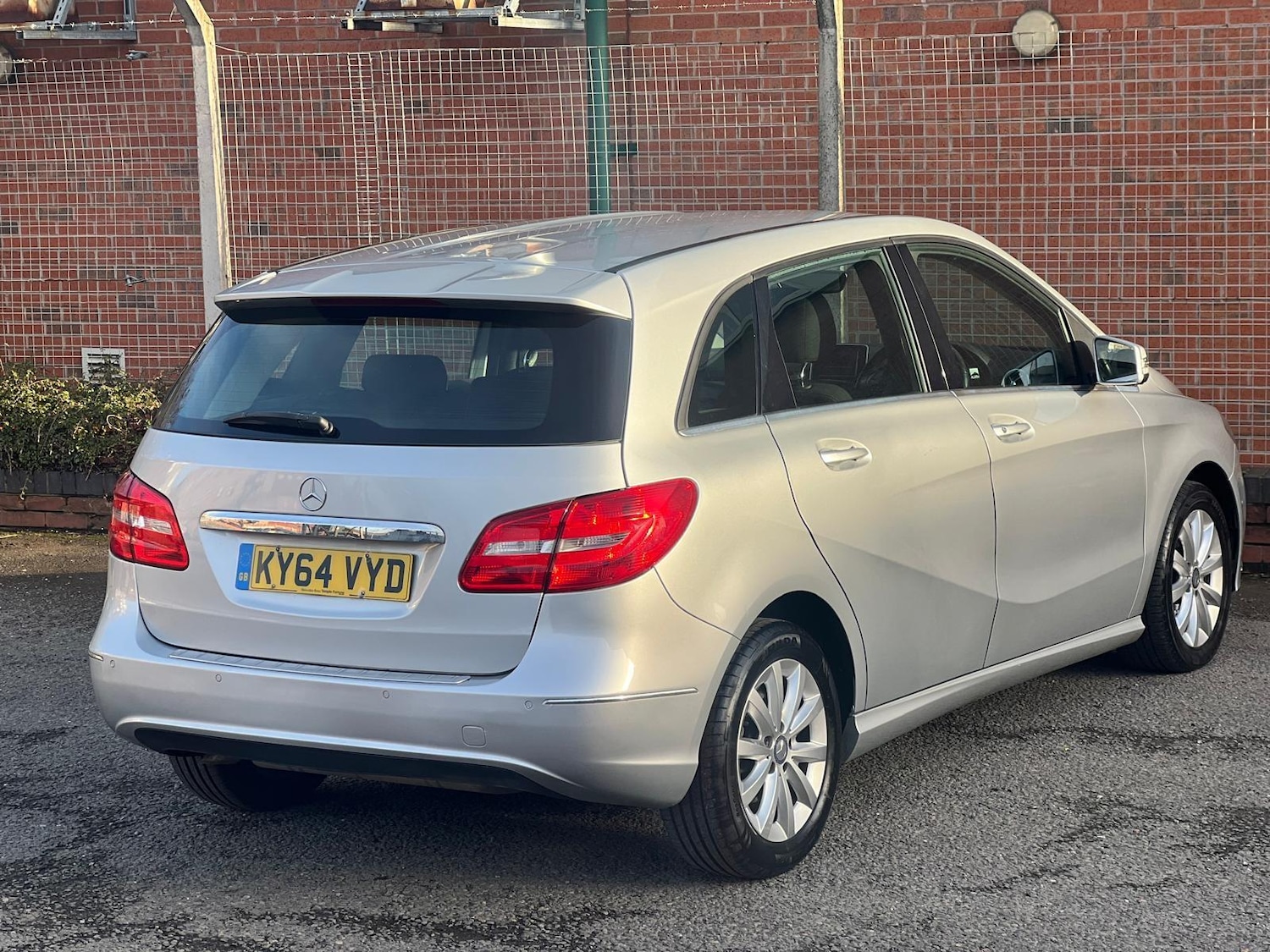 Used Mercedes-Benz B Class for sale - 77267478: Photo 30