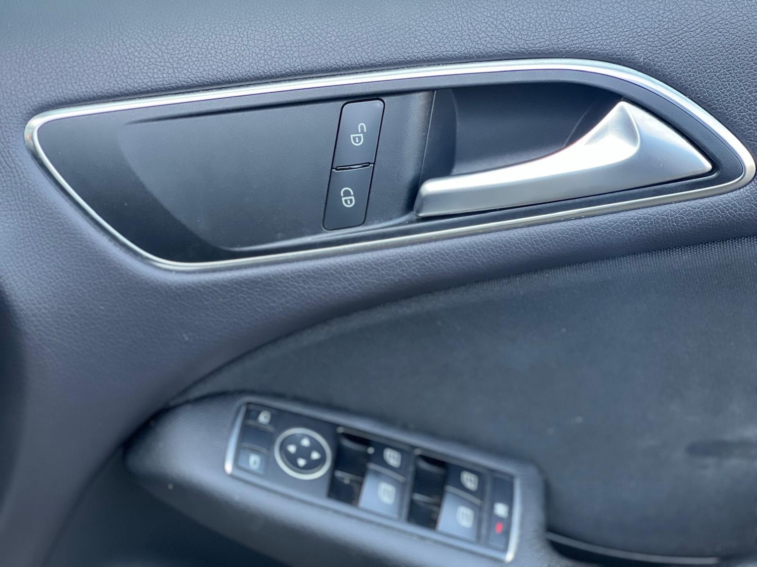 Used Mercedes-Benz B Class for sale - 77267478: Photo 37