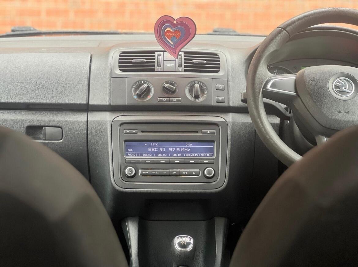 Used Skoda Fabia 2014 for sale - 76975475: Photo 10