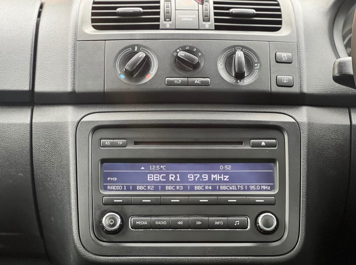 Used Skoda Fabia 2014 for sale - 76975475: Photo 16