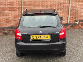 Used Skoda Fabia 2014 for sale - 76975475: Photo