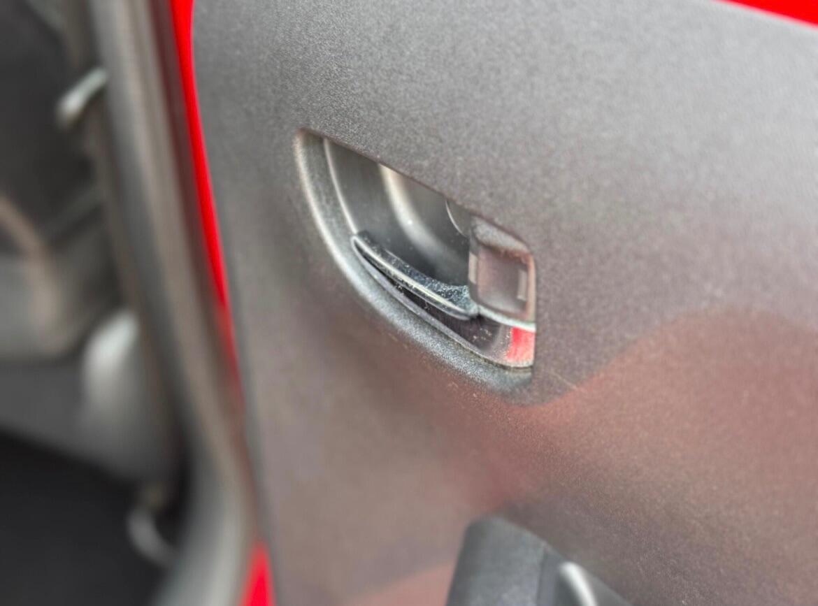 Used Peugeot 108 2015 for sale - 76878394: Photo 38