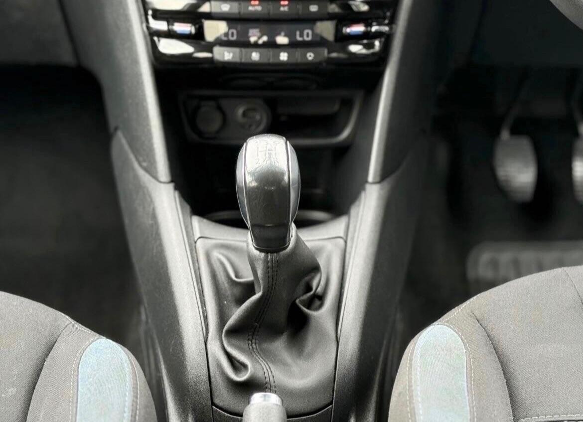 Used Peugeot 208 2012 for sale - 76388538: Photo 21