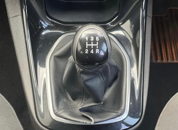Used Ford Fiesta 2014 for sale - 76043263: Photo 18