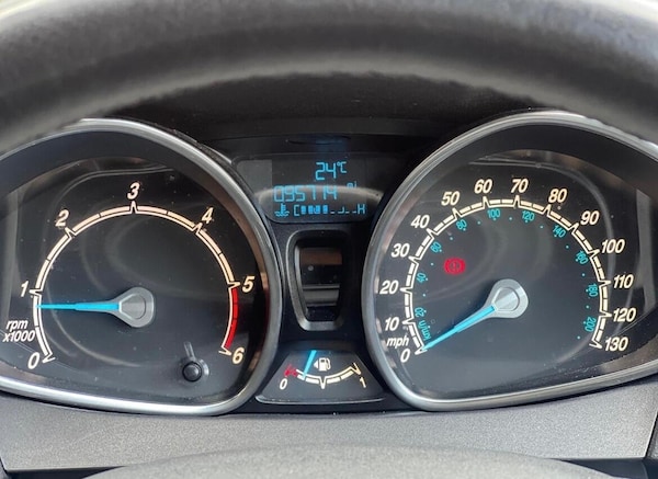 Used Ford Fiesta 2014 for sale - 76043263: Photo 21