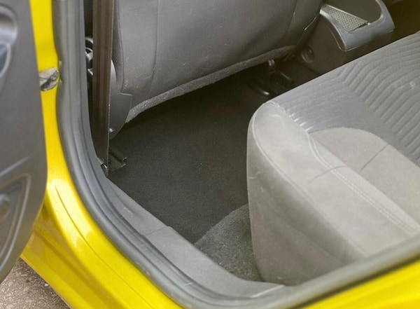 Used Ford Fiesta 2014 for sale - 76043263: Photo 32