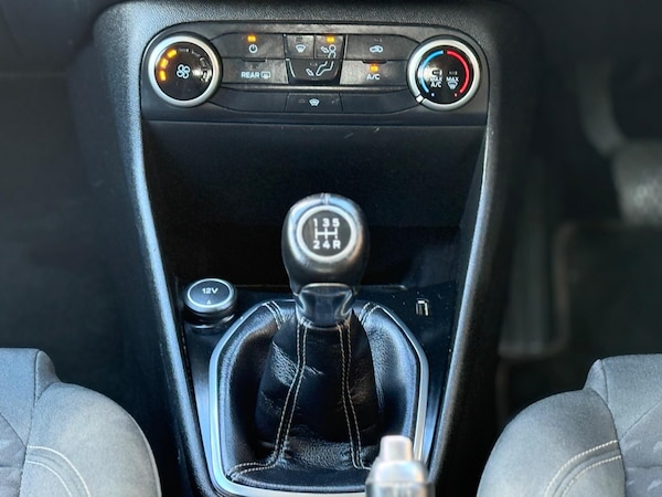 Used Ford Fiesta 2019 for sale - 76071628: Photo 21
