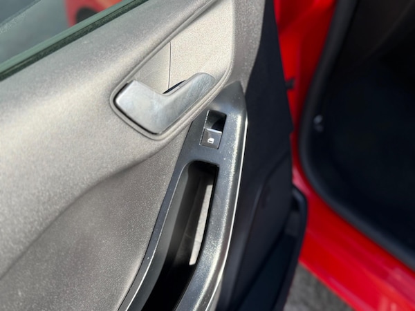 Used Ford Fiesta 2019 for sale - 76071628: Photo 32