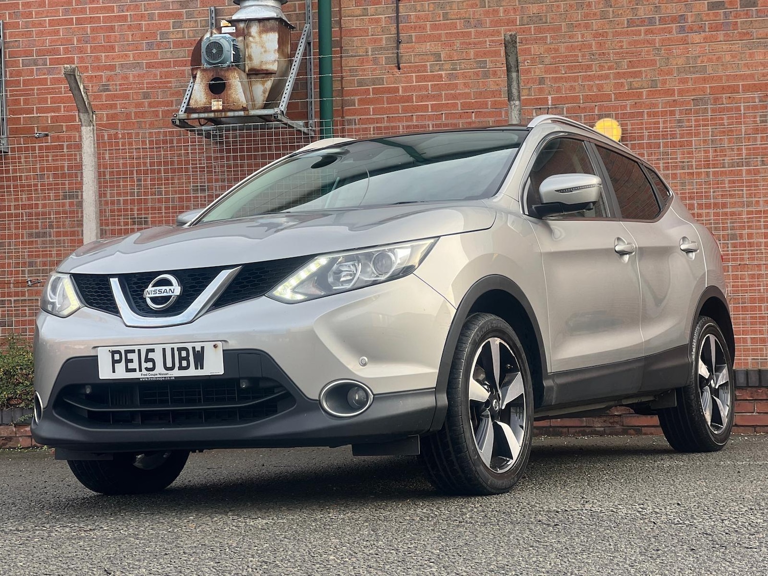 Used Nissan Qashqai 2015 for sale - 76878379: Photo 10