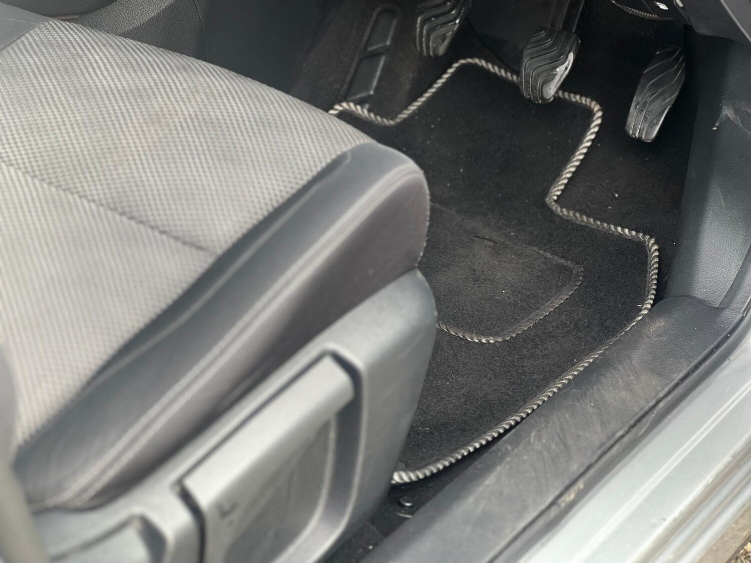 Used Nissan Qashqai 2015 for sale - 76878379: Photo 33